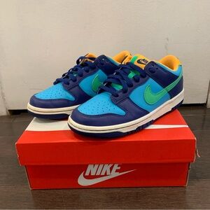 Nike Dunk Low